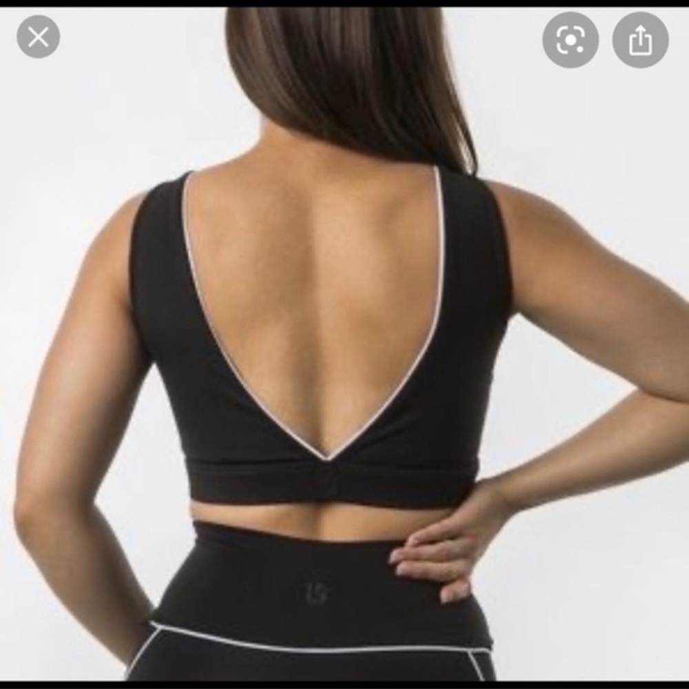 Buff bunny black sports bra XL “Nirvana bra”